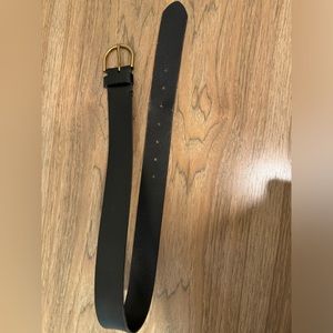 American Eagle black belt with gold buckle